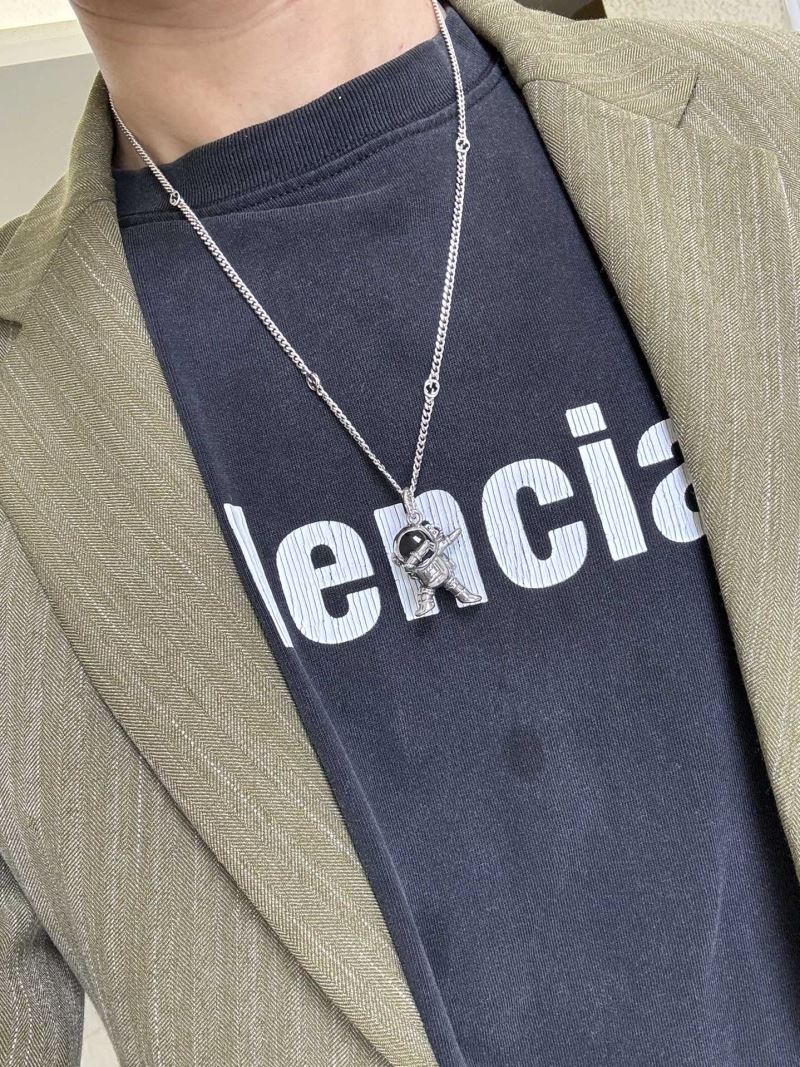 Gucci Necklaces